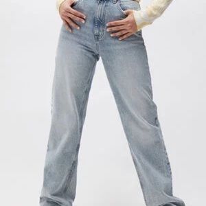 PacSun 90s boyfriend jeans light wash